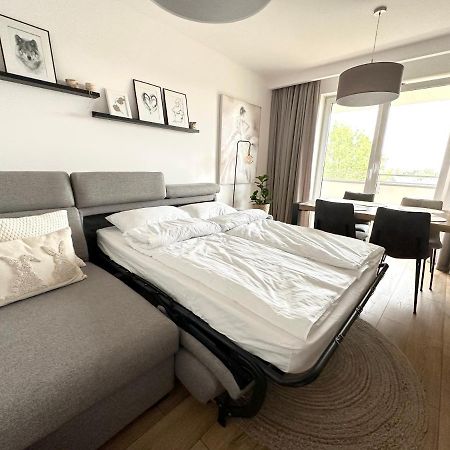 Zlota Nowa Huta Apartment Krakow Exterior photo