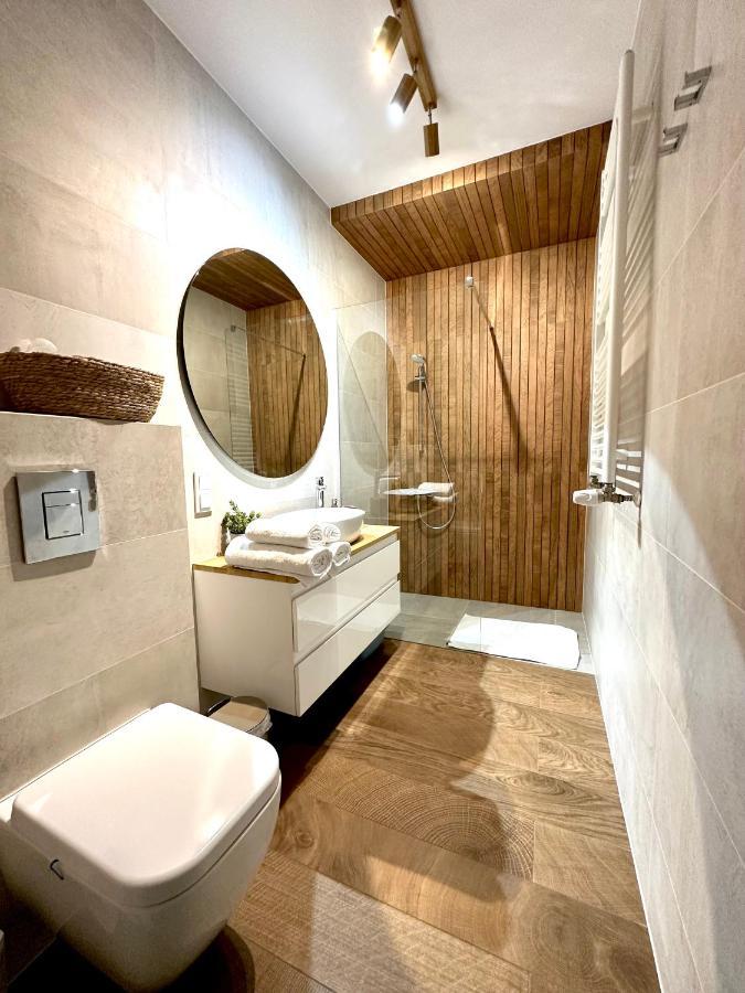 Zlota Nowa Huta Apartment Krakow Exterior photo